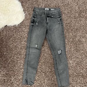 Kensie high rise skinny gray jeans 4/27